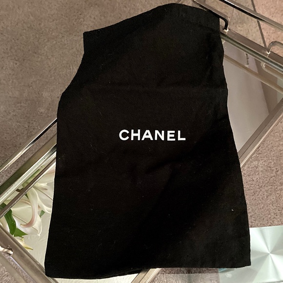 CHANEL Quilted Lambskin Leather Medium Double Flap Shoulder Bag - Picture 5 of 6